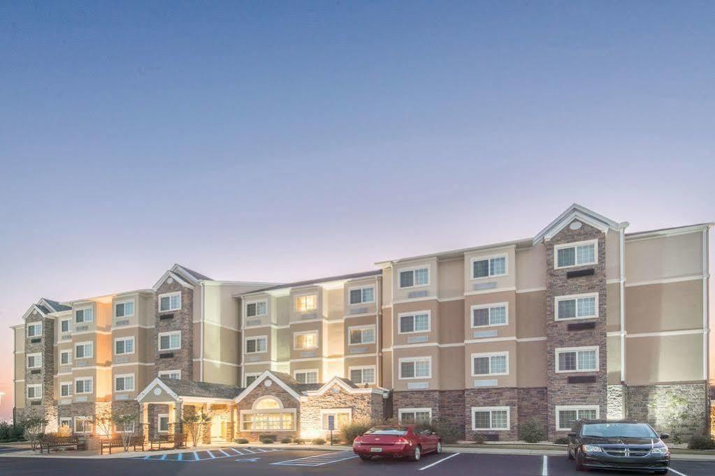 Microtel Inn And Suites By Wyndham Opelika Esterno foto